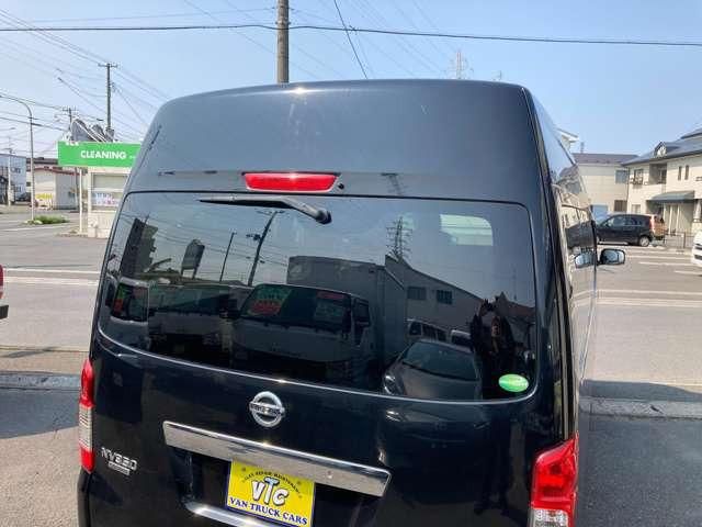NV350 CARAVAN 4WD