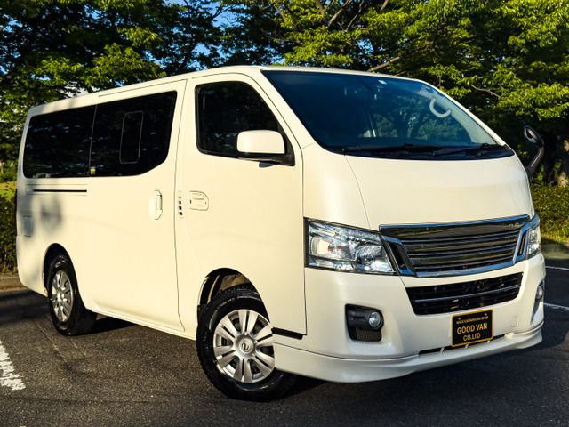 NV350 CARAVAN 4WD