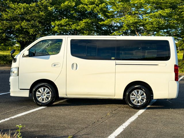 NV350 CARAVAN 4WD