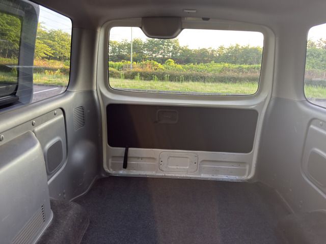 NV350 CARAVAN 4WD
