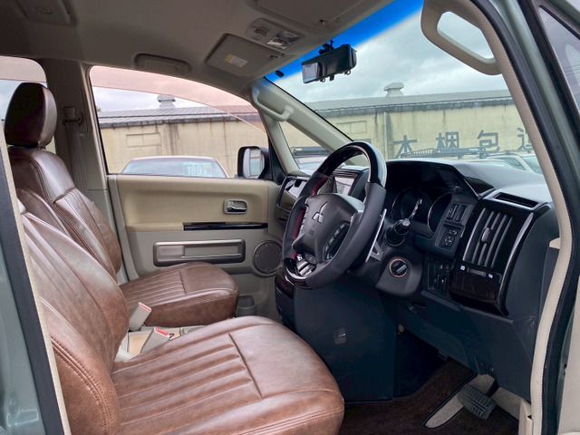 DELICA D:5 4WD