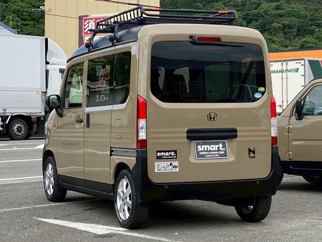 N-VAN