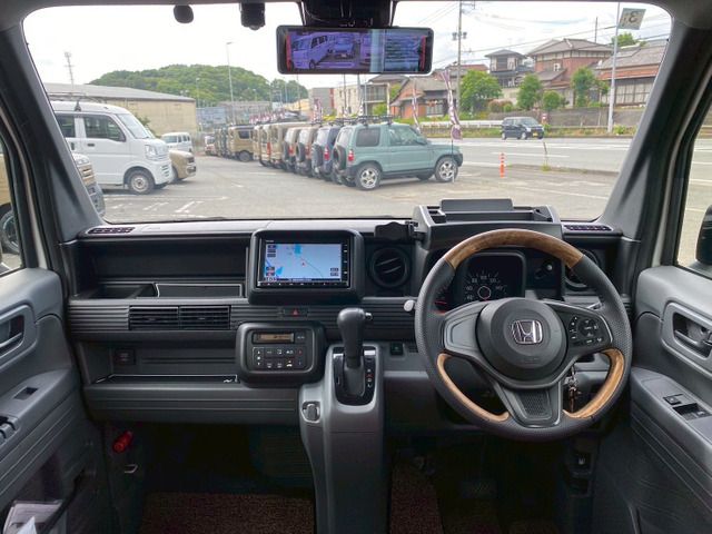 N-VAN
