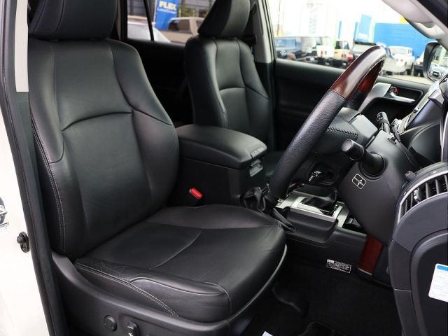 LANDCRUISER PRADO