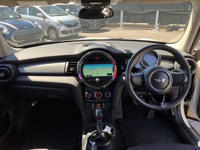BMW MINI COOPER 5DOOR