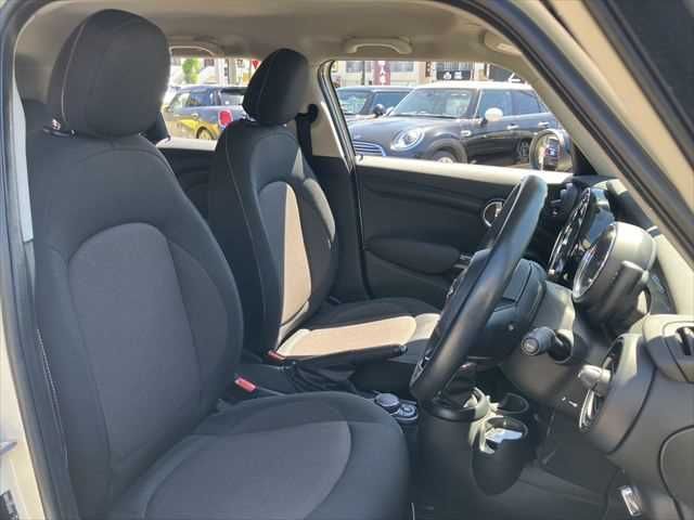 BMW MINI COOPER 5DOOR