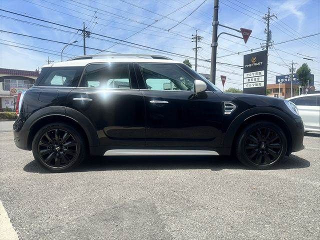 BMW MINI COOPER D CROSSOVER