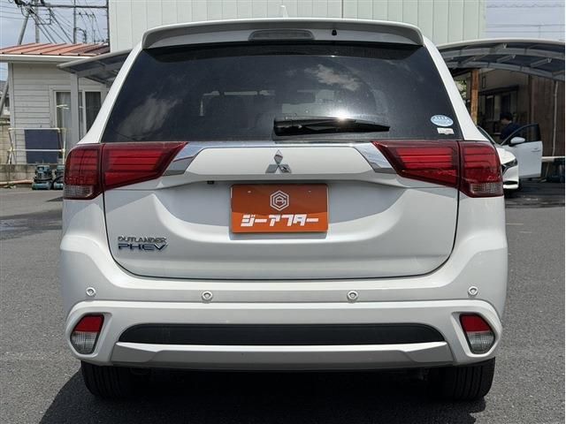 OUTLANDER PHEV