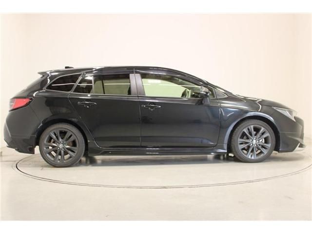 COROLLA TOURING HYBRID