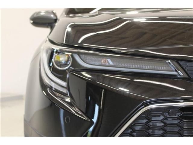 COROLLA TOURING HYBRID
