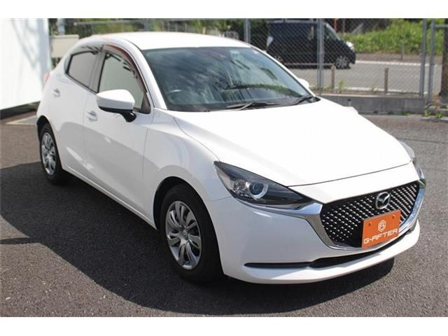 MAZDA2