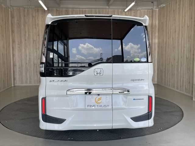 STEPWAGON SPADA HYBRID