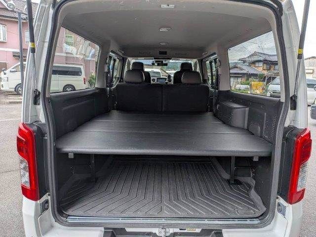 CARAVAN van 2WD