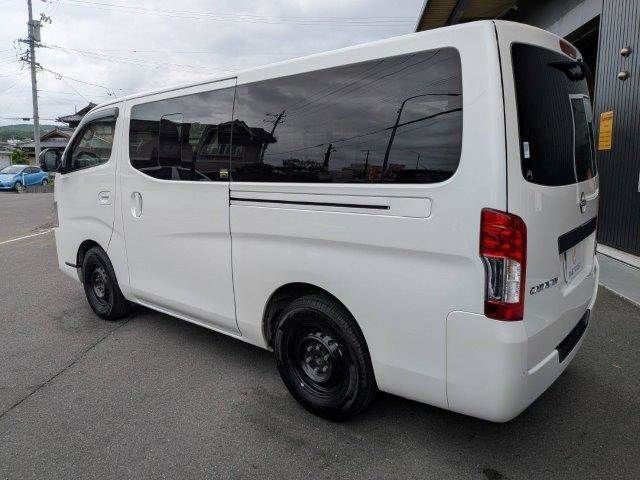 CARAVAN van 2WD