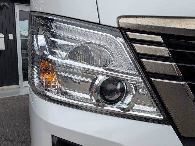 CARAVAN van 2WD