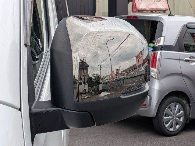 CARAVAN van 2WD