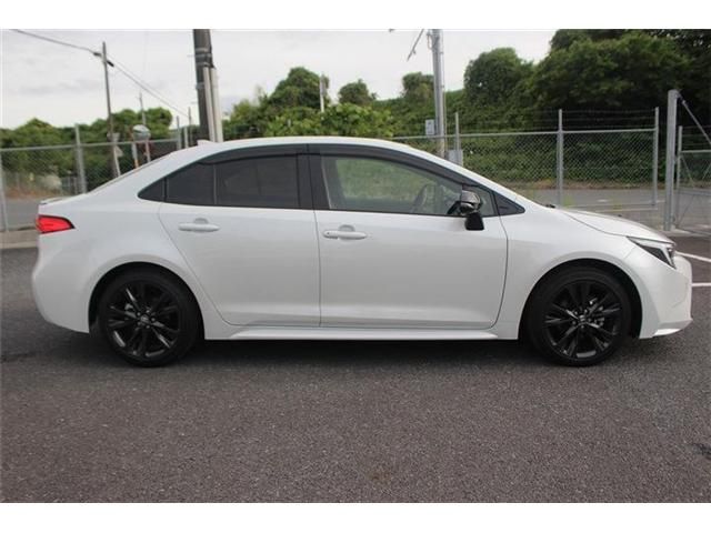 COROLLA sedan HYBRID