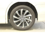 VOXY HYBRID
