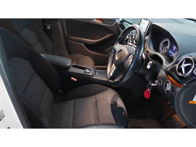 MERCEDES BENZ B class
