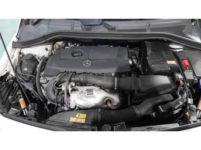 MERCEDES BENZ B class