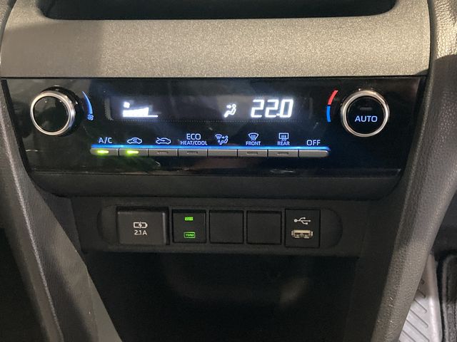 YARIS CROSS HYBRID
