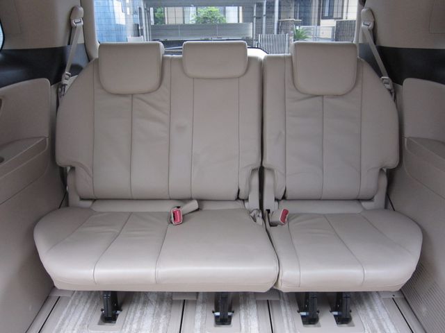 ESTIMA HYBRID 4WD