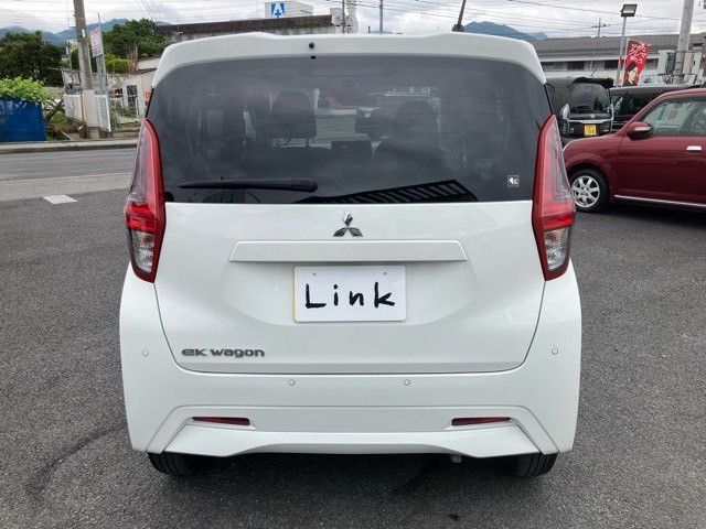 eK WAGON