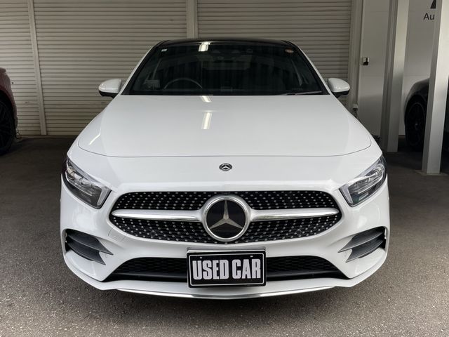 MERCEDES BENZ A class sedan