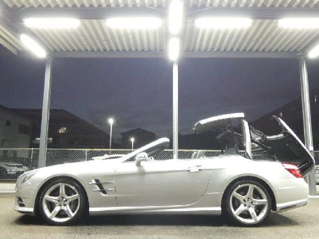 MERCEDES BENZ SL class