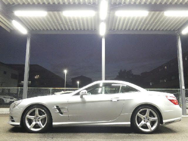 MERCEDES BENZ SL class