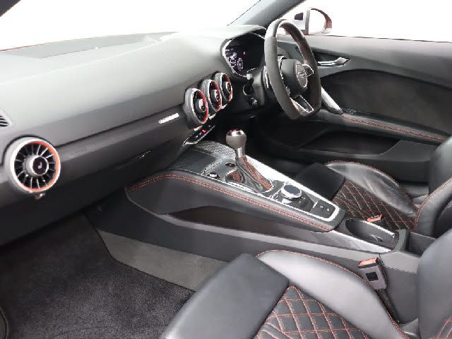 AUDI TT RS coupe