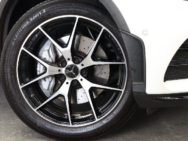 MERCEDES AMG GLC-class