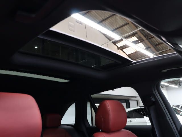 MERCEDES AMG GLC-class