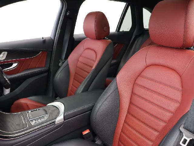 MERCEDES AMG GLC-class