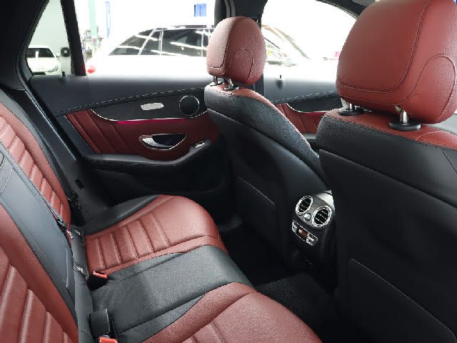 MERCEDES AMG GLC-class