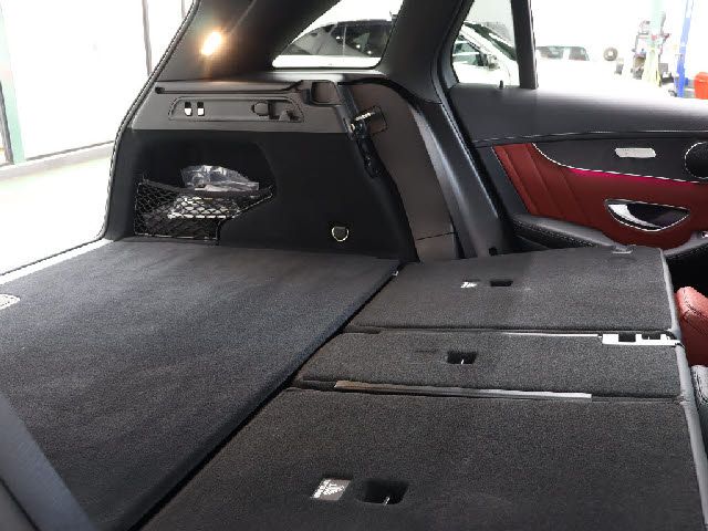 MERCEDES AMG GLC-class