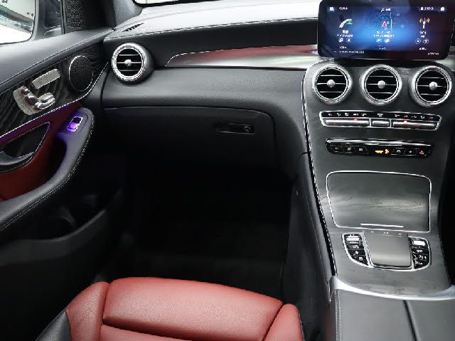 MERCEDES AMG GLC-class