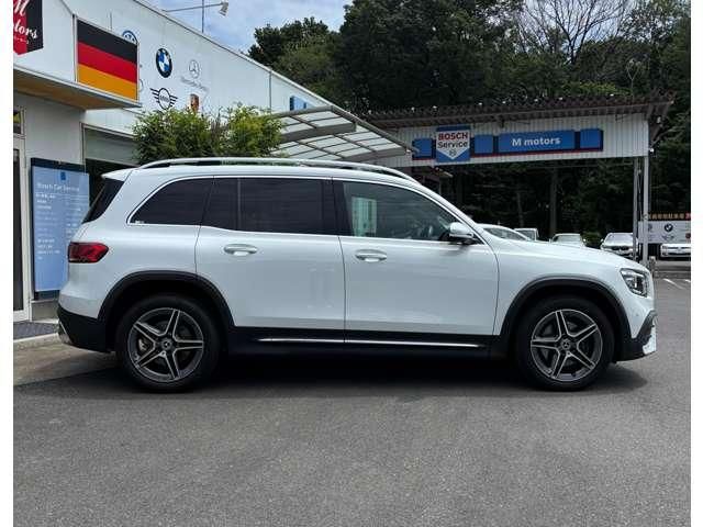 MERCEDES BENZ GLB