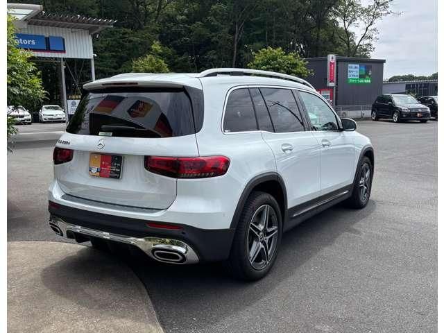 MERCEDES BENZ GLB