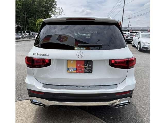 MERCEDES BENZ GLB