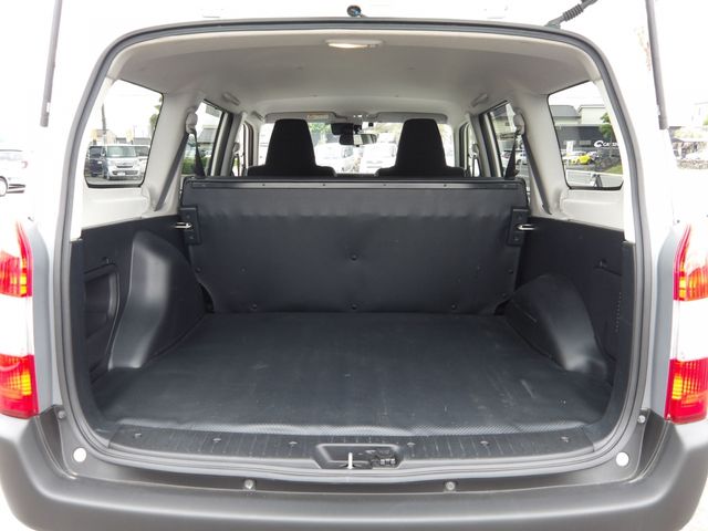 FAMILIA van 2WD