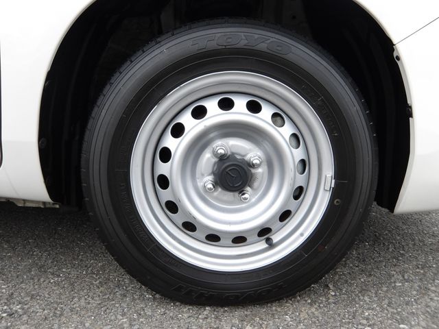 FAMILIA van 2WD