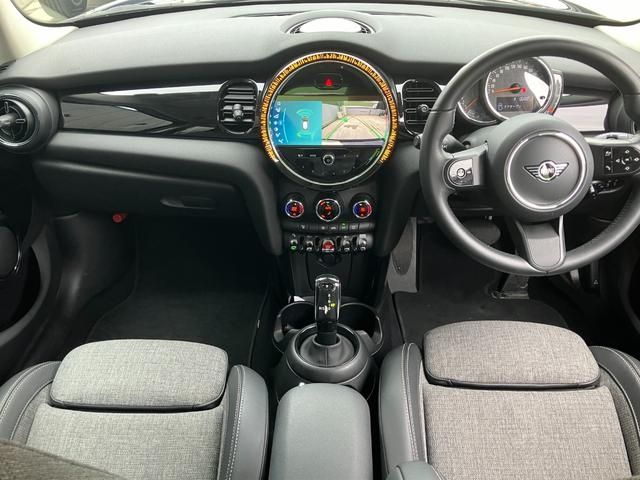 MINI COOPER 5DOOR