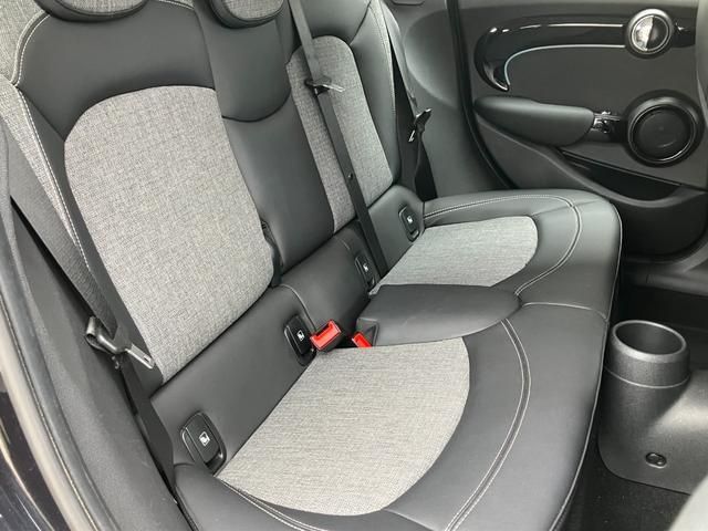 MINI COOPER 5DOOR