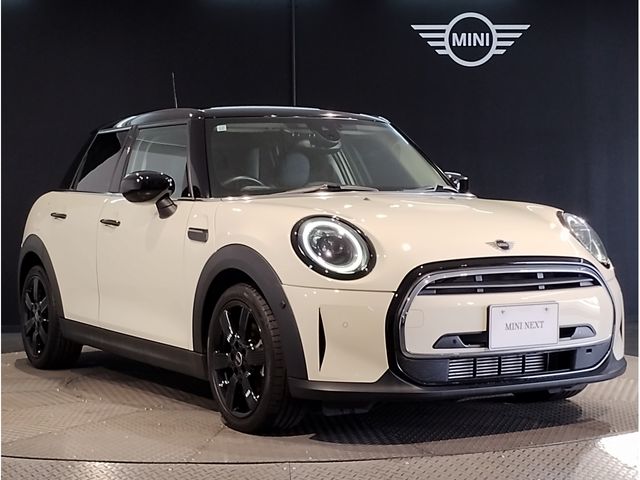 MINI COOPER D 5DOOR