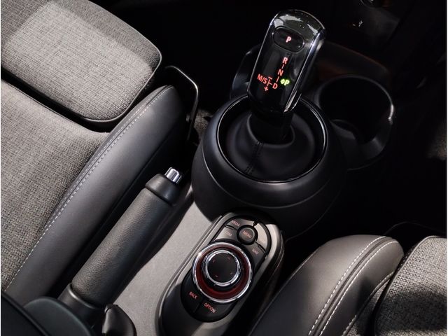 MINI COOPER D 5DOOR