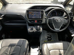 VOXY HYBRID