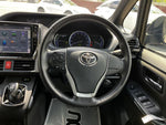 VOXY HYBRID