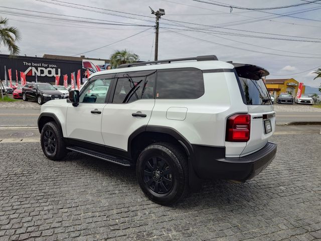LANDCRUISER 250