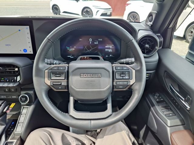 LANDCRUISER 250